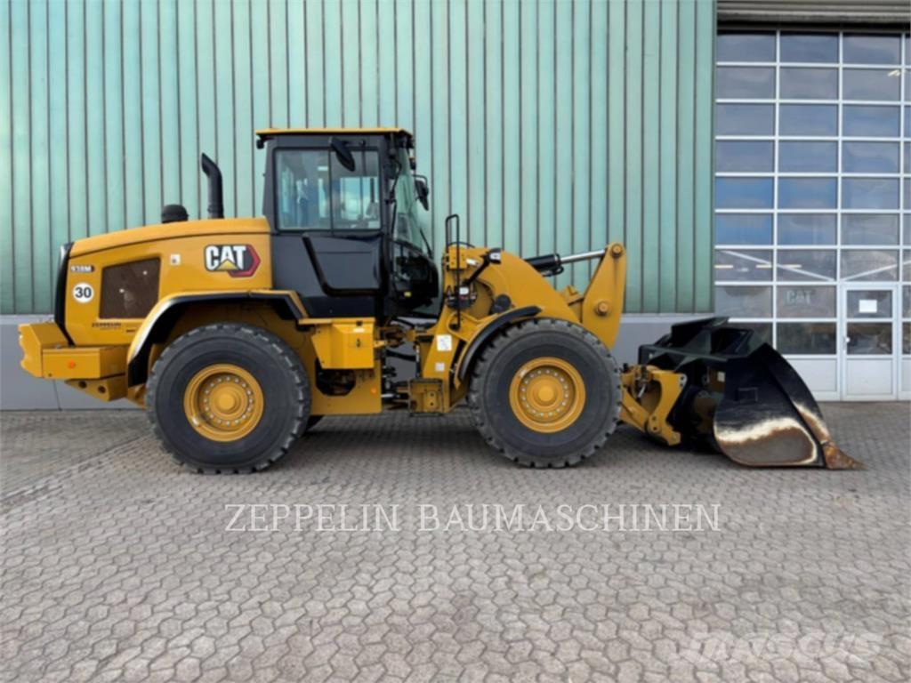 CAT 938M Cargadoras sobre ruedas