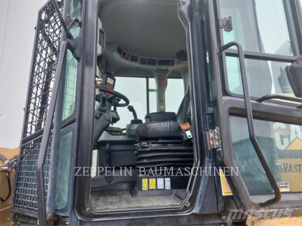 CAT 938M Cargadoras sobre ruedas