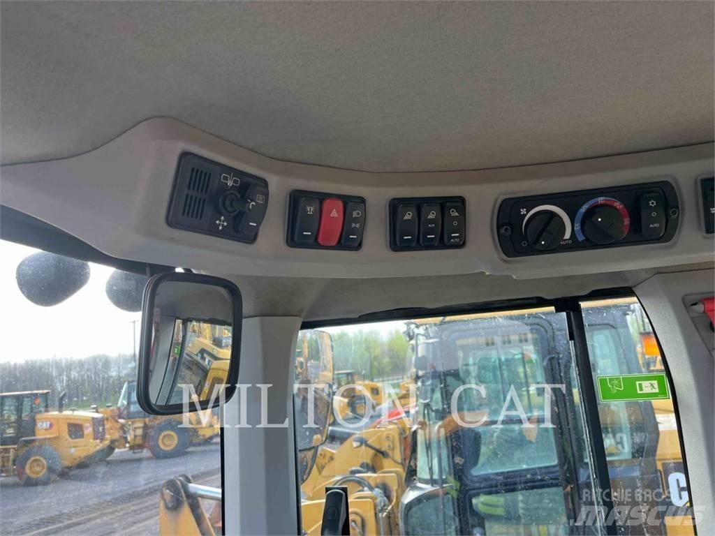CAT 938M 2V Cargadoras sobre ruedas