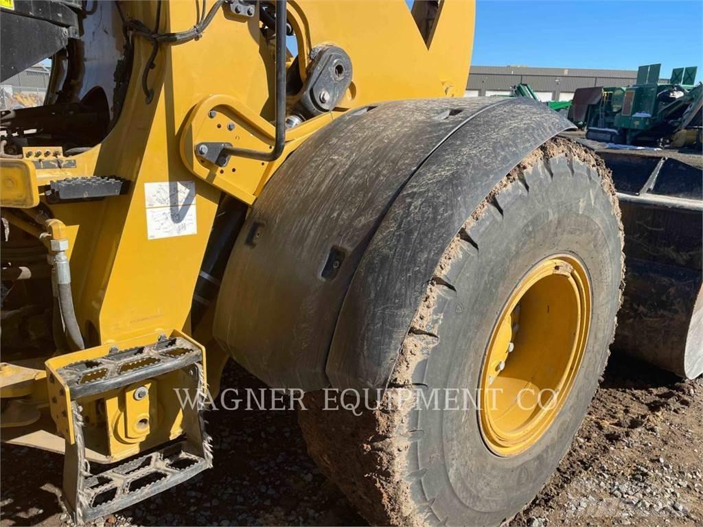 CAT 938M FC Cargadoras sobre ruedas