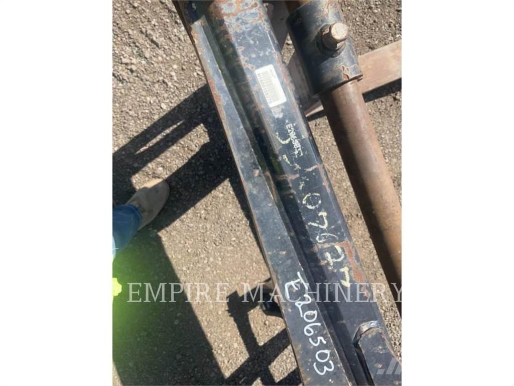 CAT 938M FC FK Uñas para carretilla