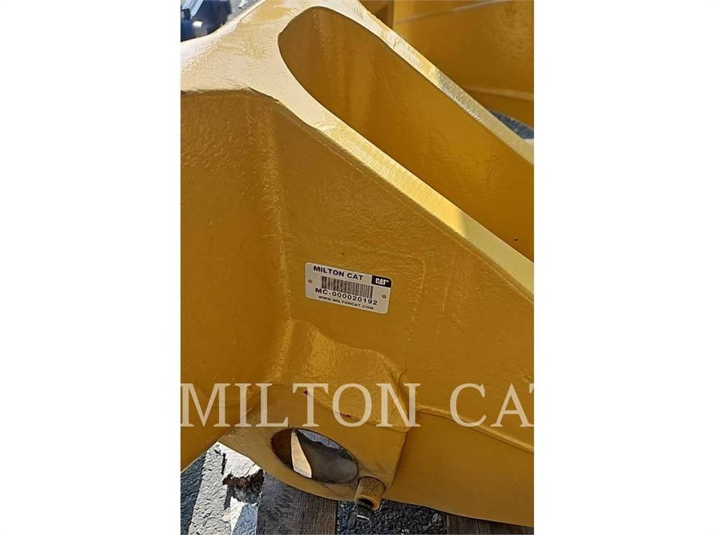 CAT 938M ISO COUPLER Enganches rápidos