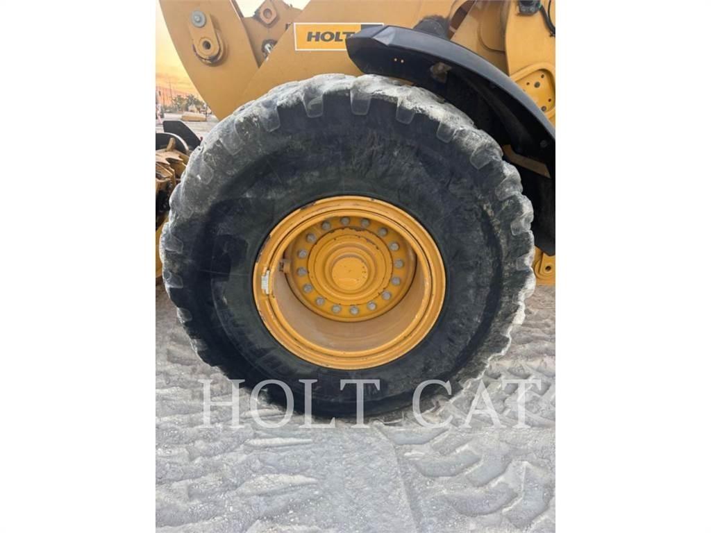 CAT 938M QC Cargadoras sobre ruedas