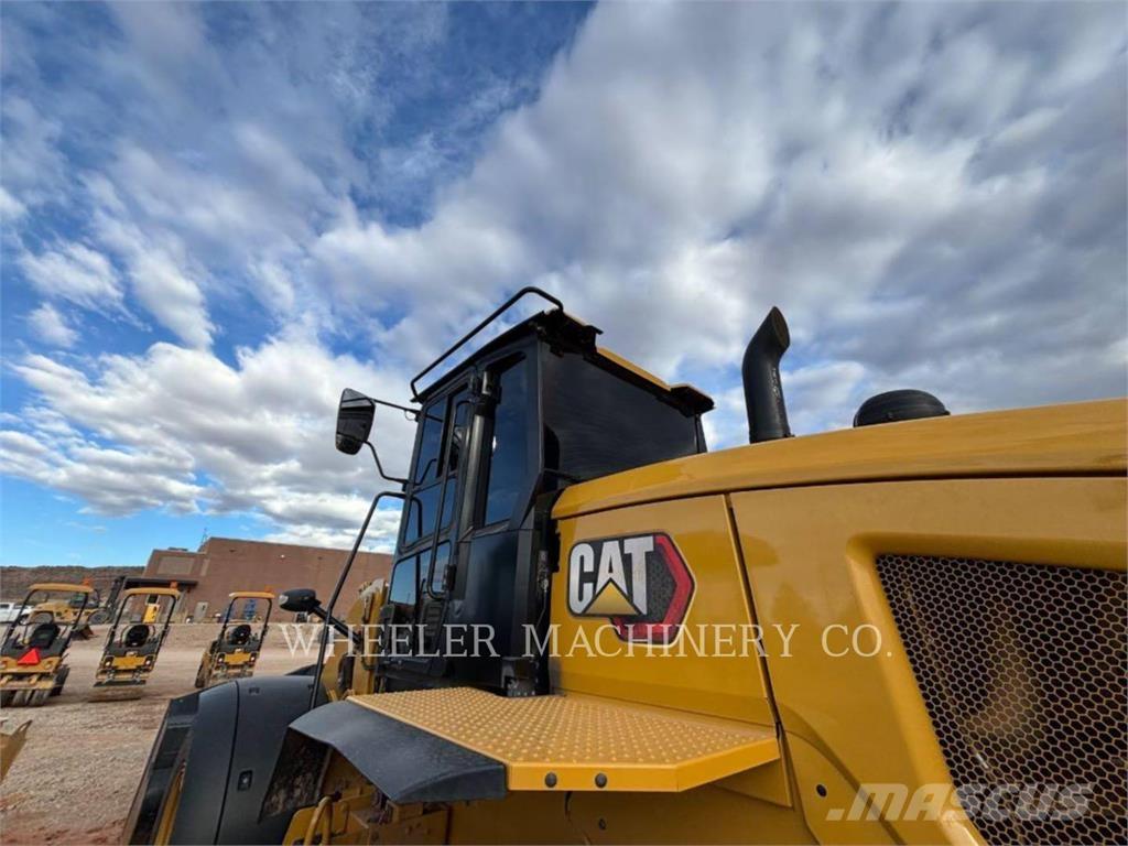 CAT 938M QC 3V Cargadoras sobre ruedas
