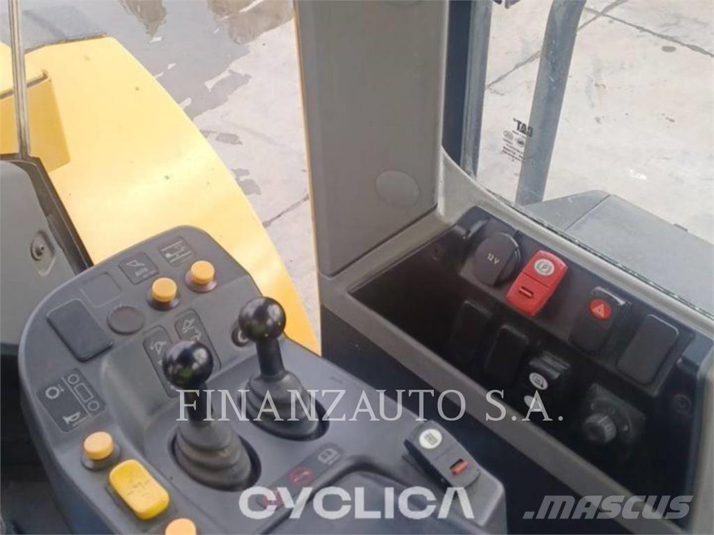 CAT 950M Cargadoras sobre ruedas