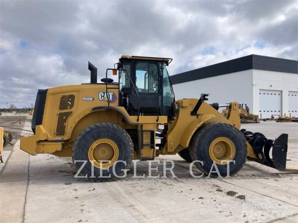 CAT 950M Cargadoras sobre ruedas