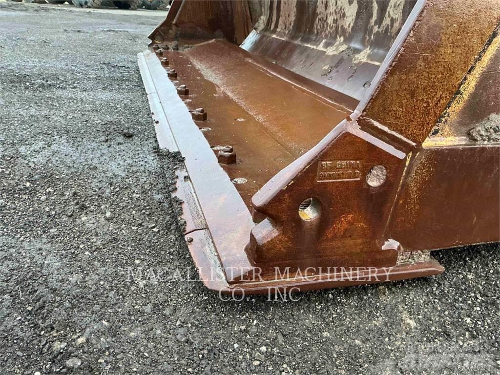 CAT 966M Cargadoras sobre ruedas
