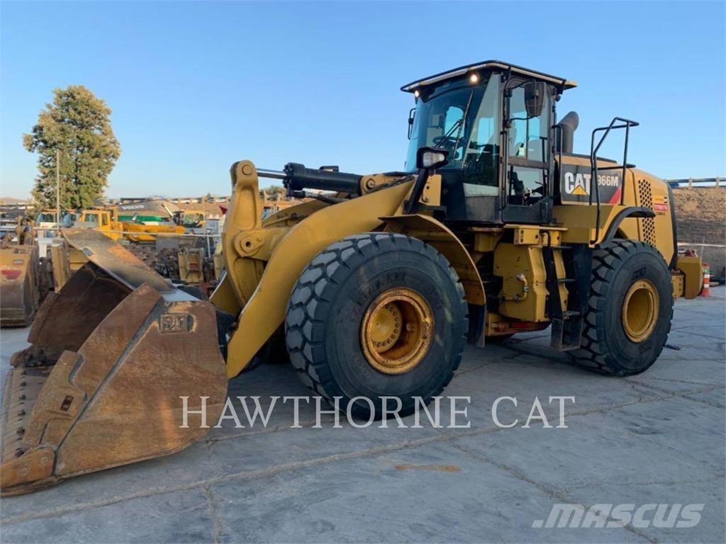 CAT 966M Cargadoras sobre ruedas
