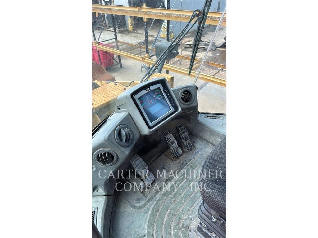 CAT 972K Cargadoras sobre ruedas
