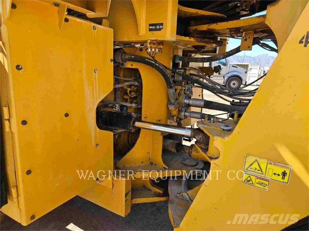 CAT 980M Cargadoras sobre ruedas
