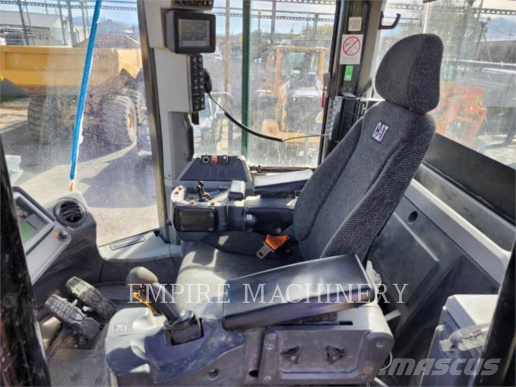 CAT 980M Cargadoras sobre ruedas