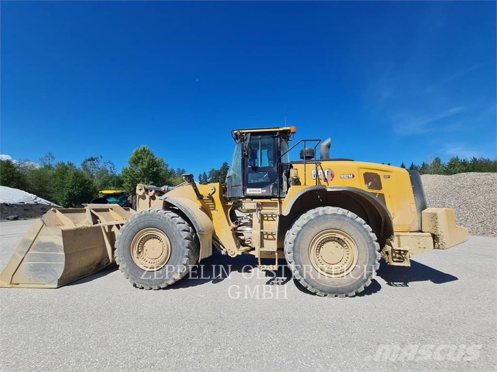 CAT 982M Cargadoras sobre ruedas