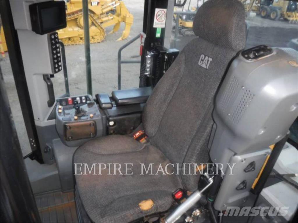 CAT 982M Cargadoras sobre ruedas