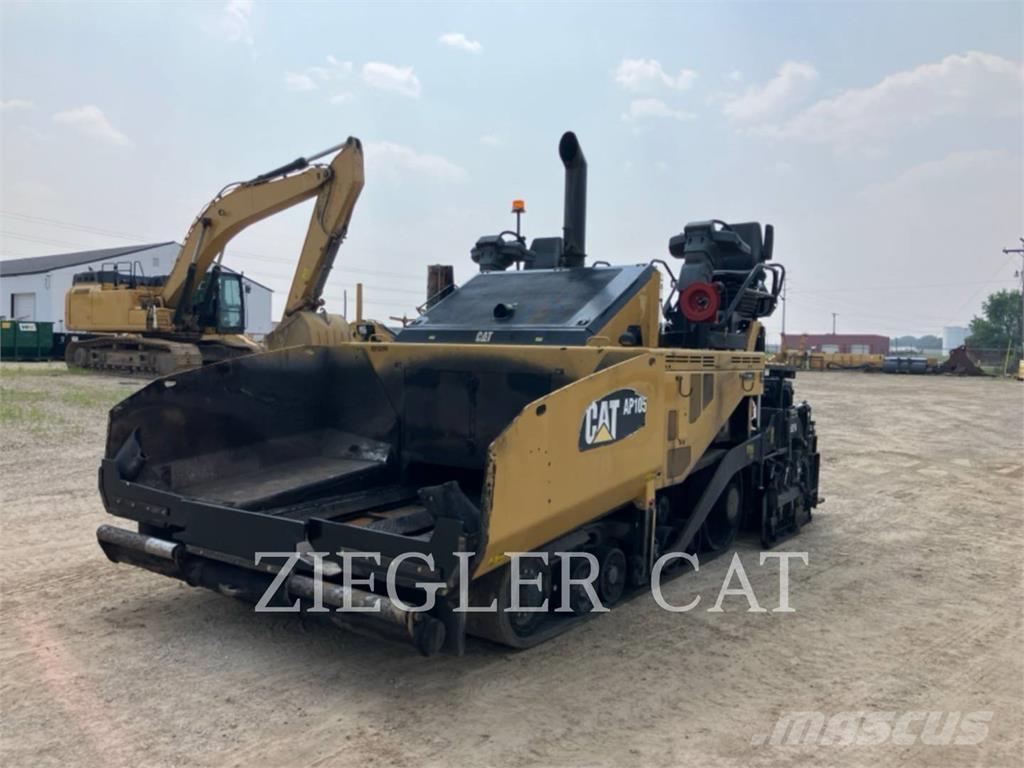 CAT AP1055F Asfaltadoras