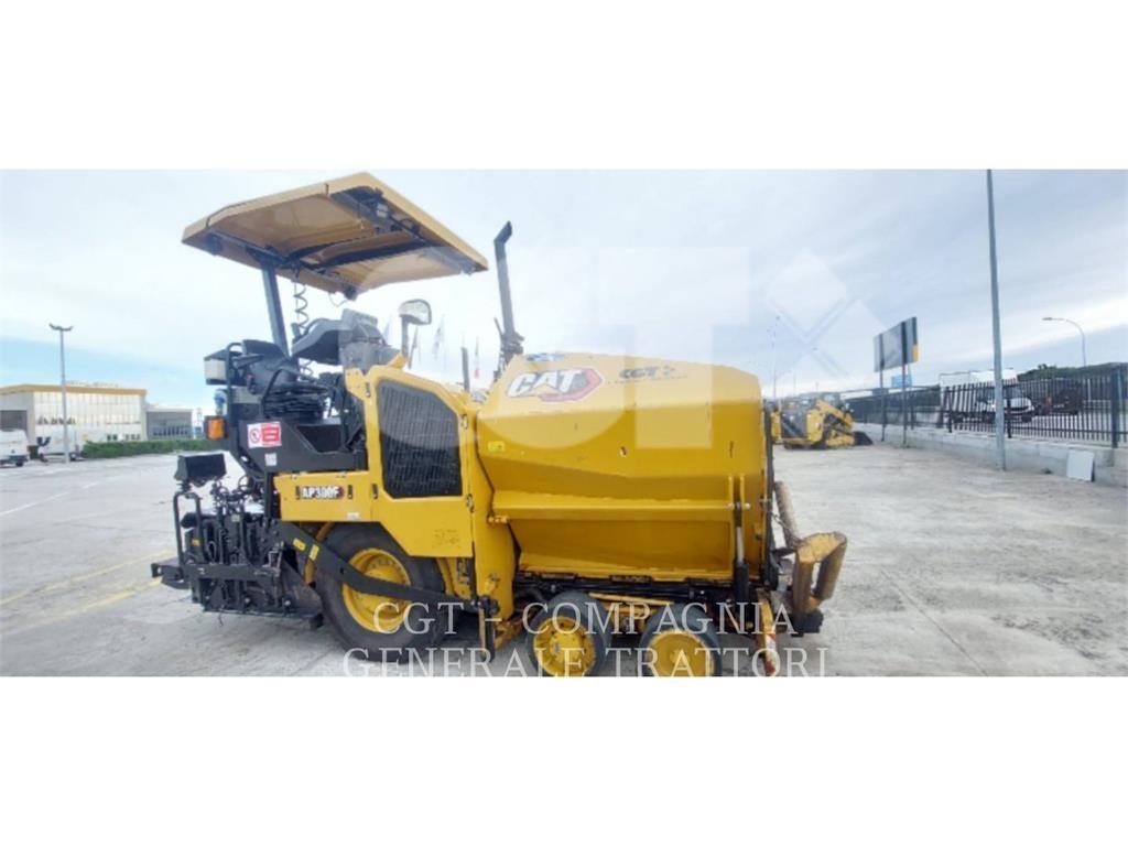 CAT AP300F Asfaltadoras
