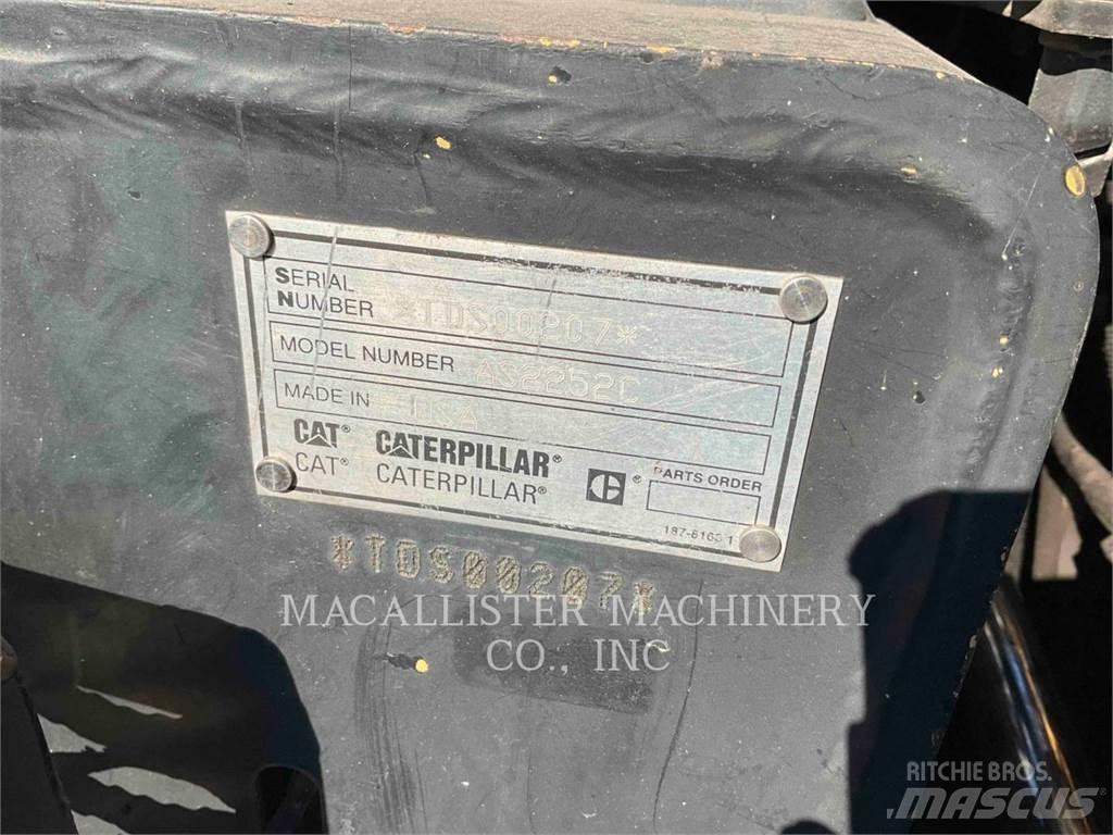 CAT AP500E Asfaltadoras