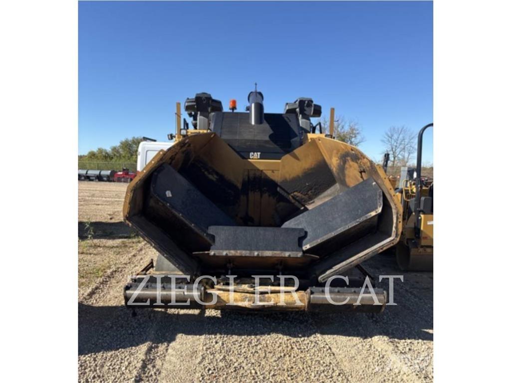 CAT AP555F Asfaltadoras