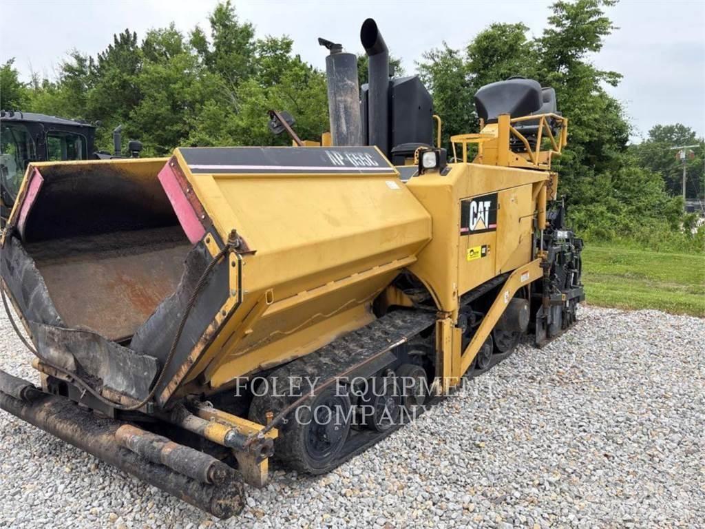 CAT AP655C Asfaltadoras