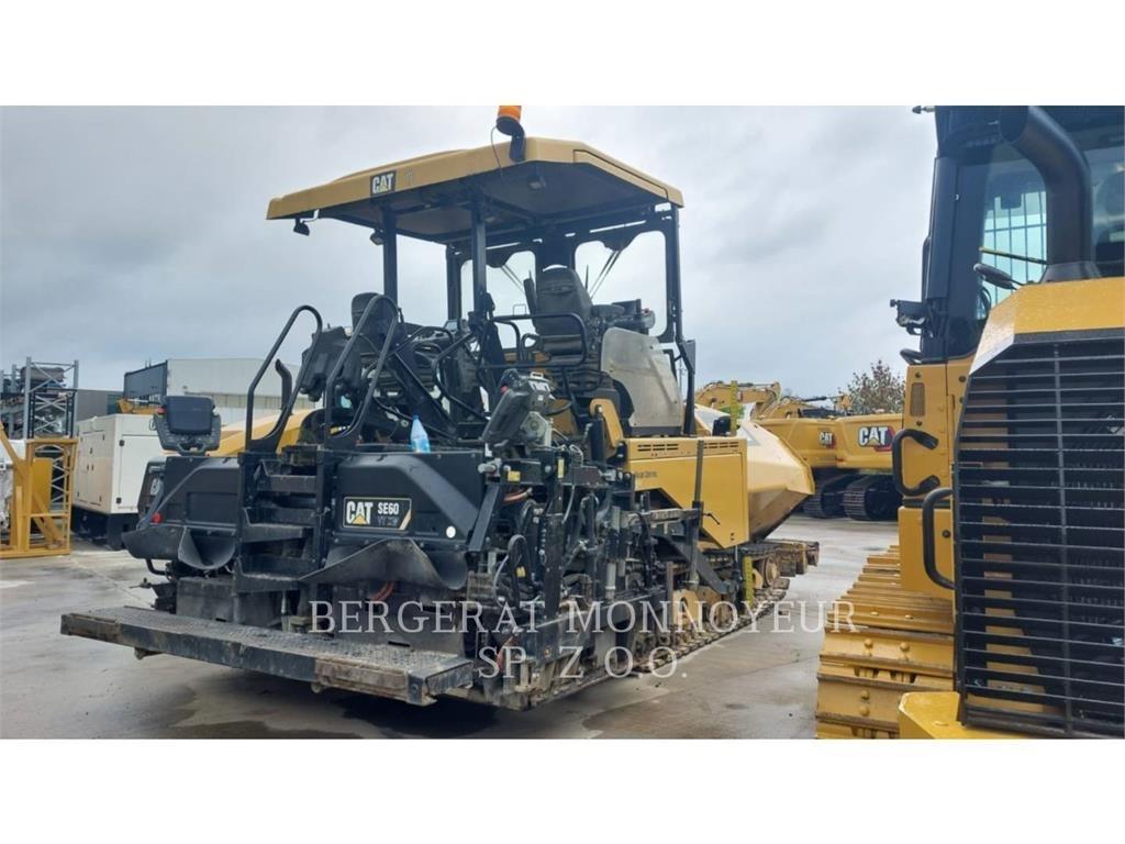 CAT AP655F Asfaltadoras