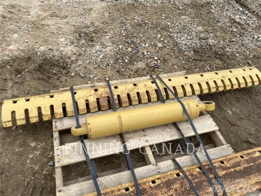 CAT ATTACHMENTS 14M Fresadoras quitanieves
