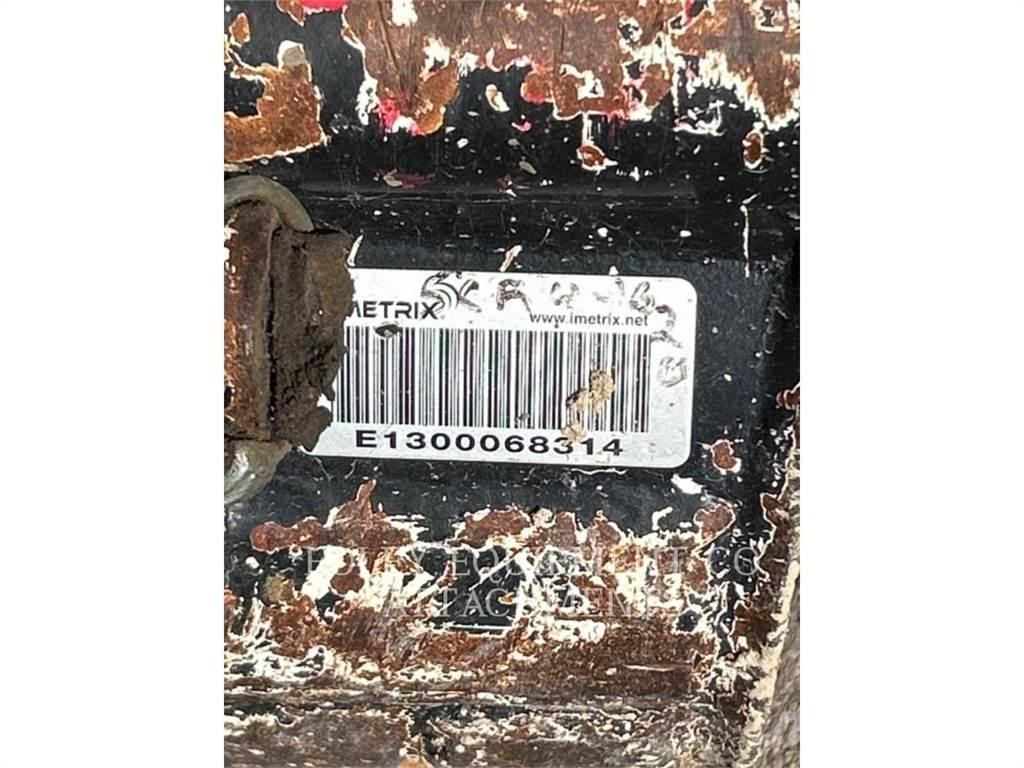 CAT BK300P15 Excavadoras de cadenas