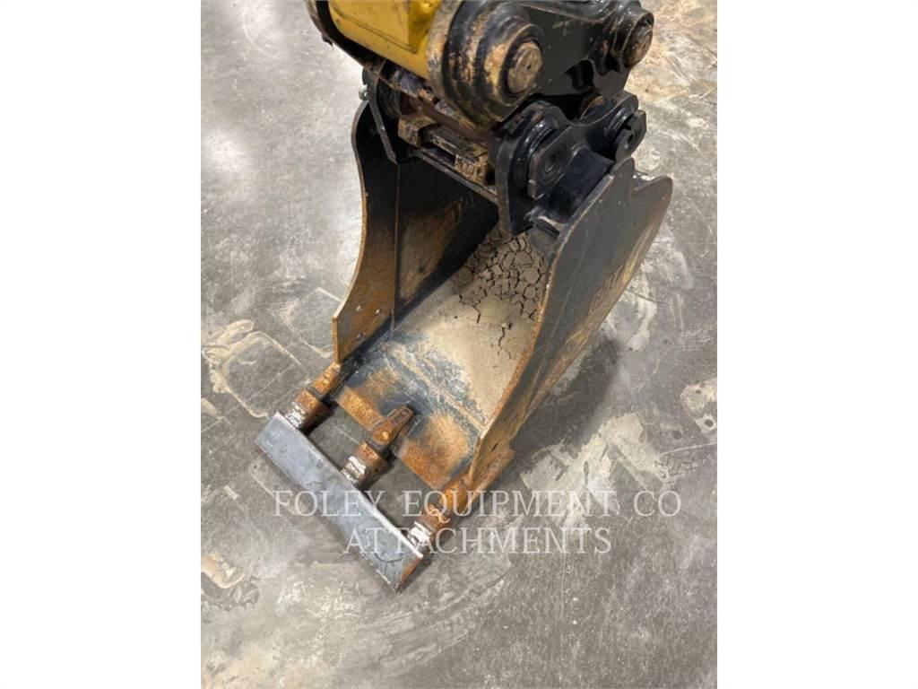 CAT BK303P16 Excavadoras de cadenas