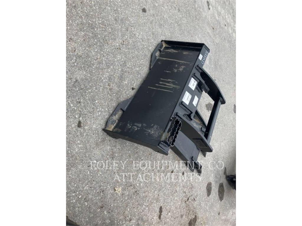 CAT BKSSLSLAB Minicargadoras