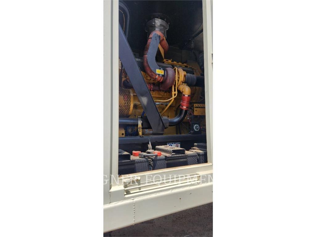 CAT C32 1000KW Otros generadores