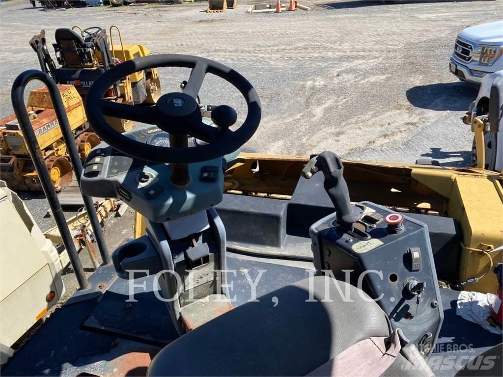 CAT CB-534D Rodillos de doble tambor