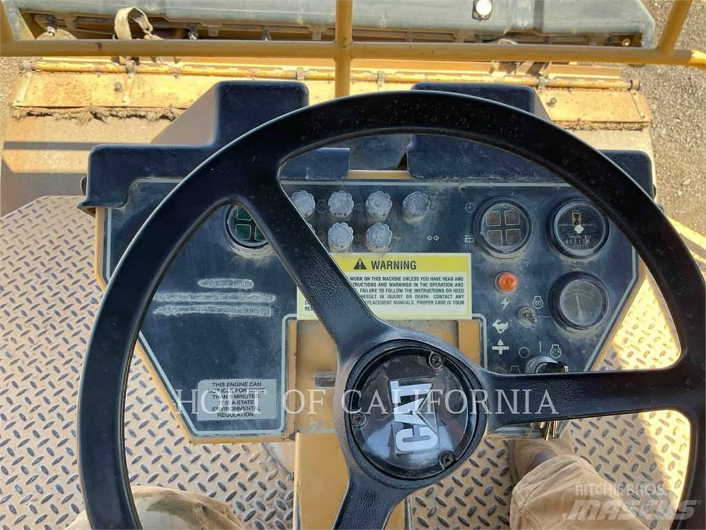 CAT CB-634C Rodillos de doble tambor