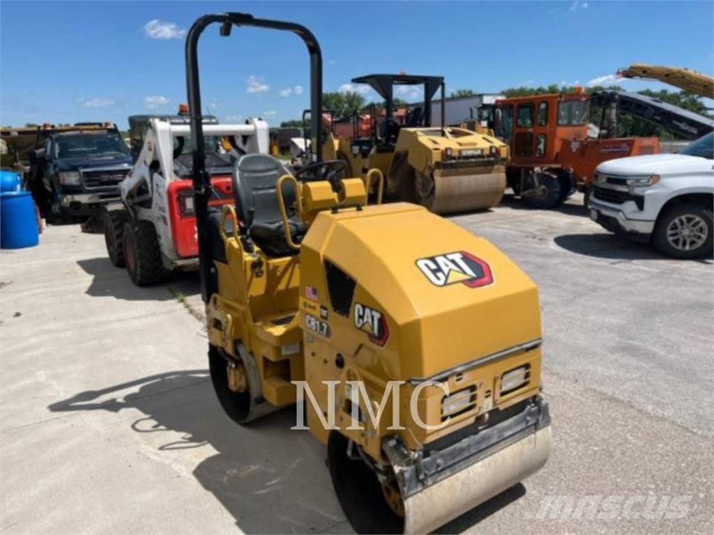 CAT CB1.7 Compactadores de suelo