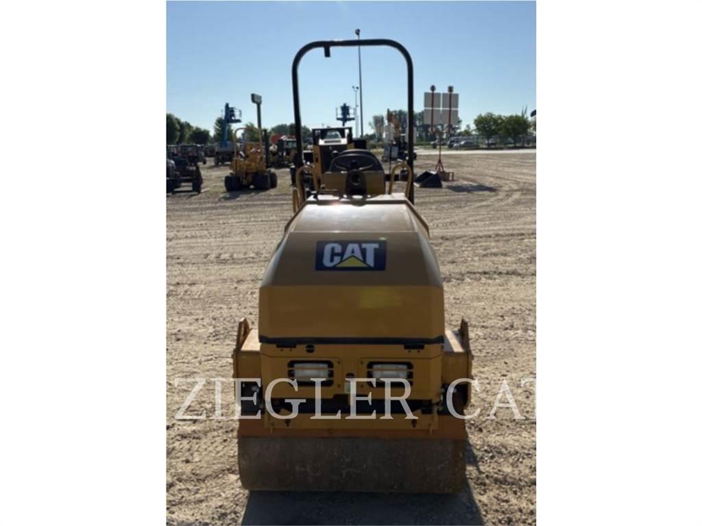 CAT CB1.8 Compactadores de suelo