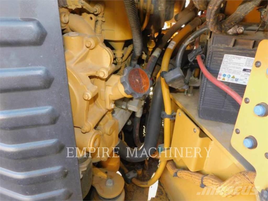 CAT CB10 Rodillos de doble tambor
