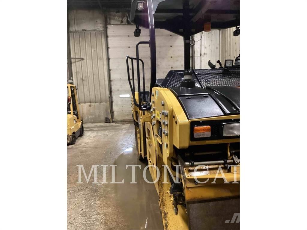 CAT CB13 Compactadores de suelo
