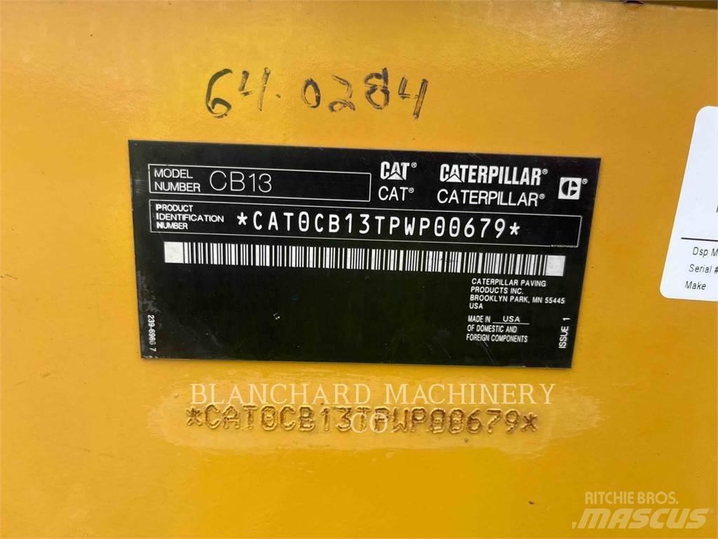 CAT CB13 Rodillos de doble tambor