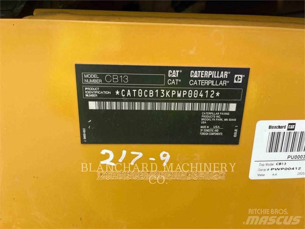 CAT CB13 Rodillos de doble tambor