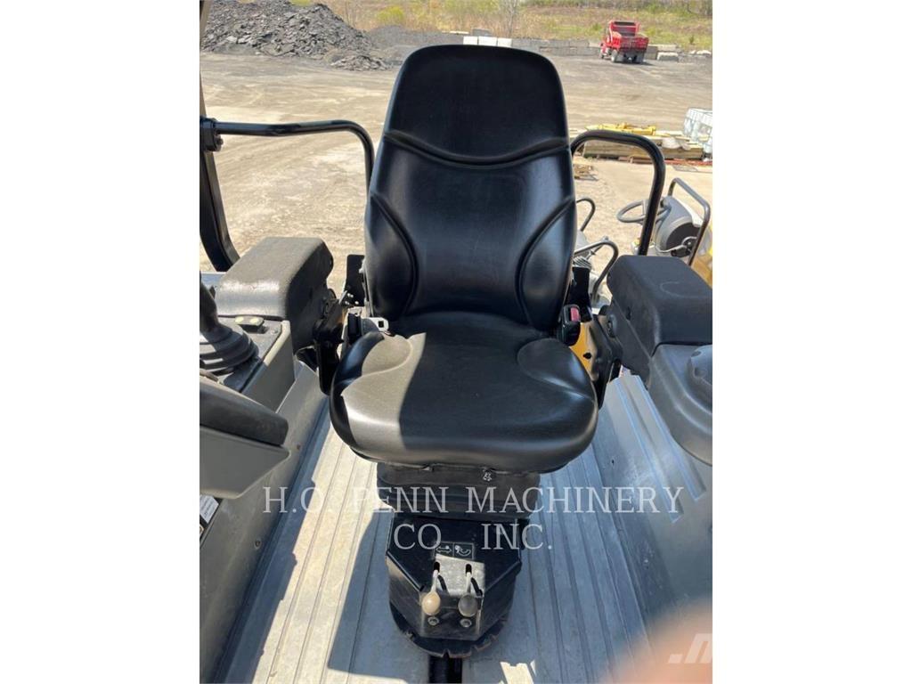 CAT CB13 Rodillos de doble tambor