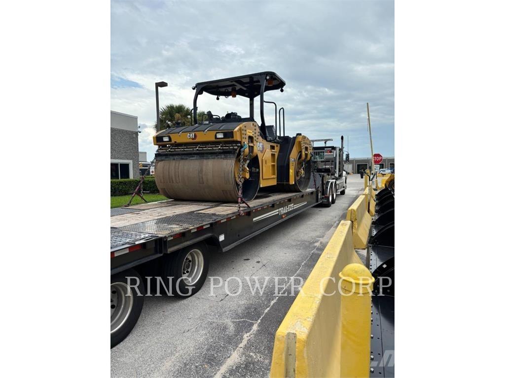 CAT CB13 OSC Rodillos de doble tambor