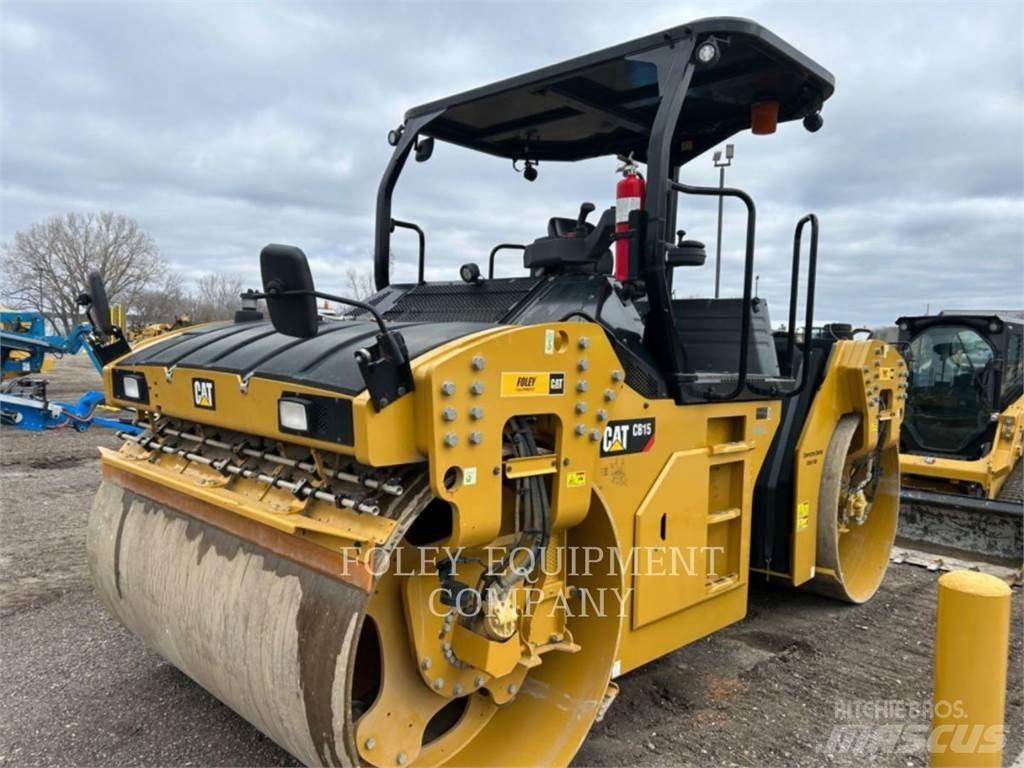CAT CB15-01 Compactadores de suelo