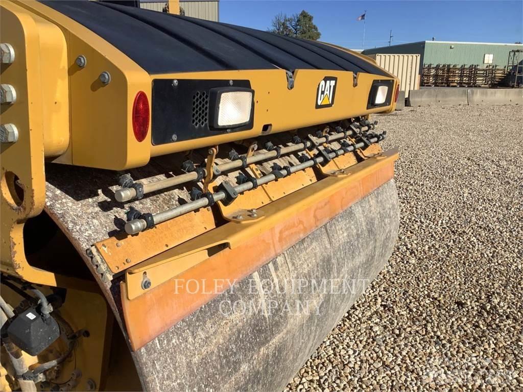 CAT CB15-01 Compactadores de suelo