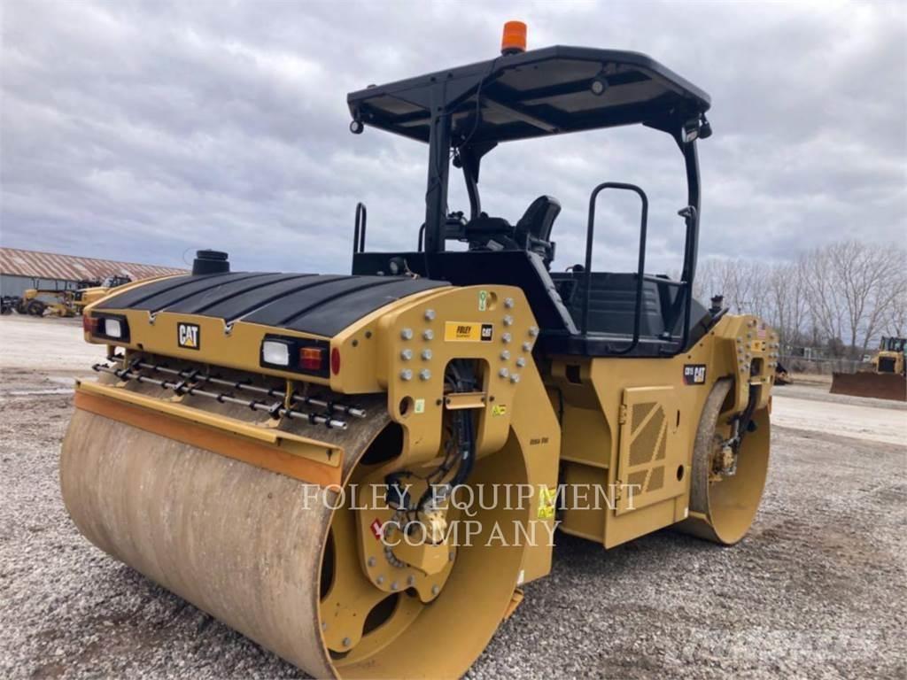 CAT CB15-01 Compactadores de suelo