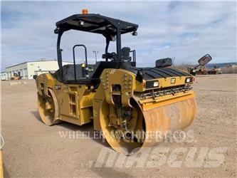 CAT CB15 VV Rodillos de doble tambor