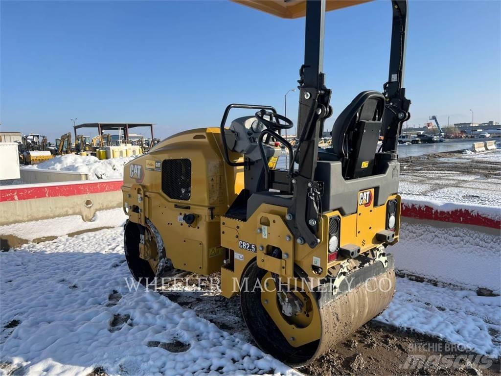 CAT CB2.5 Rodillos de doble tambor