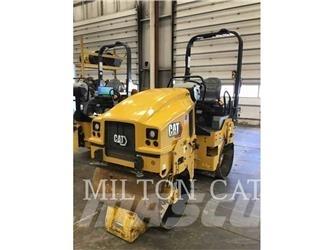 CAT CB2.5 Compactadores de suelo