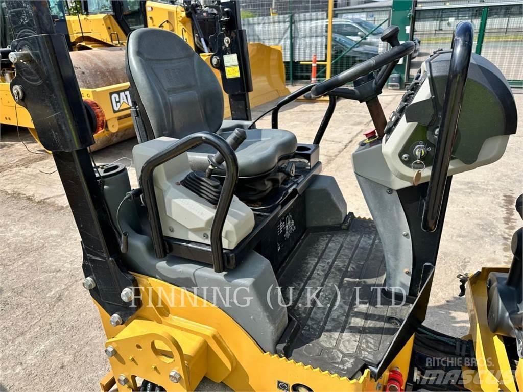 CAT CB2.7 Compactadores de suelo
