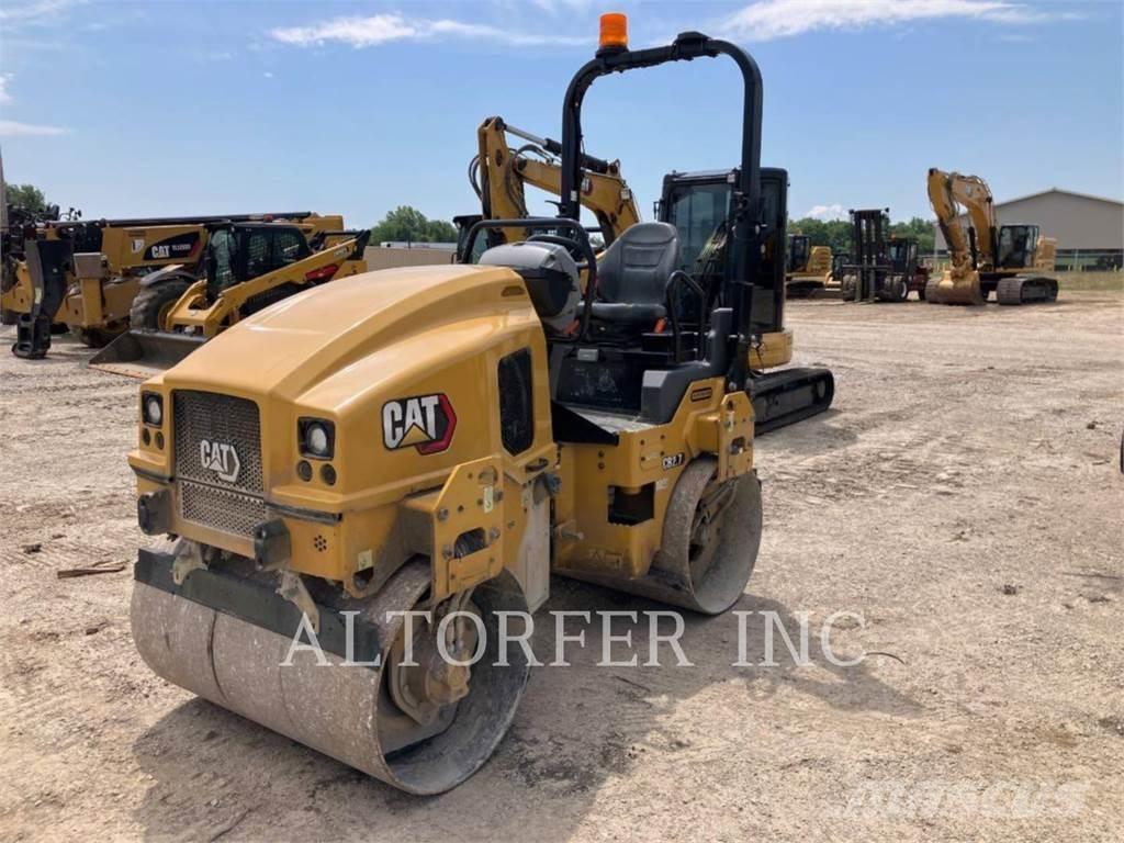 CAT CB2.7-03 Rodillos de doble tambor
