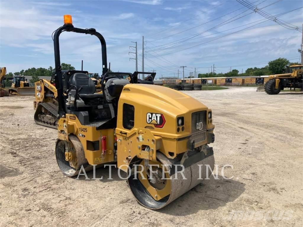 CAT CB2.7-03 Rodillos de doble tambor