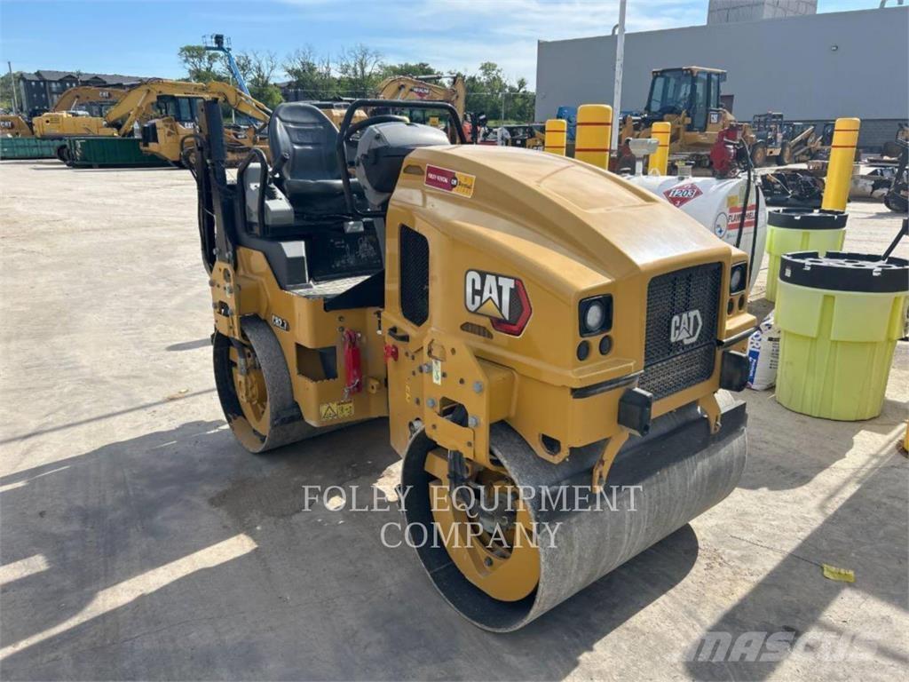 CAT CB2.7-03 Compactadores de suelo