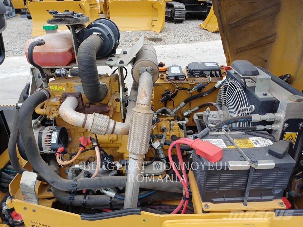 CAT CB2.7LRC Rodillos de doble tambor