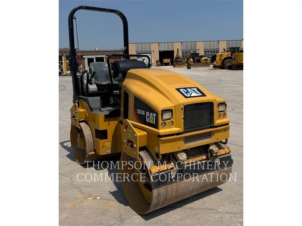 CAT CB24B Rodillos de doble tambor